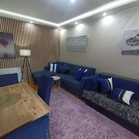 Ema Lux - Zgrada Panorama & Free Parking - Kod Parka Banjica Apartment Soko Banja