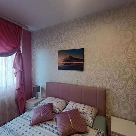 Ema Lux - Zgrada Panorama & Free Parking - Kod Parka Banjica Apartment Soko Banja