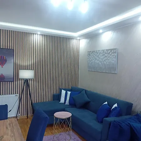Ema Lux - Zgrada Panorama & Free Parking - Kod Parka Banjica Apartment