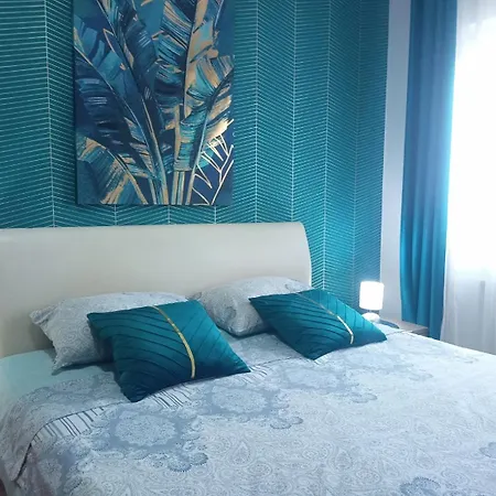 Ema Lux - Zgrada Panorama & Free Parking - Kod Parka Banjica Apartment *